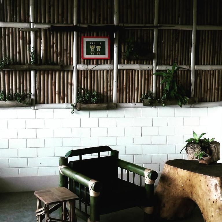 Longchen Homestay Dimāpur Kültér fotó