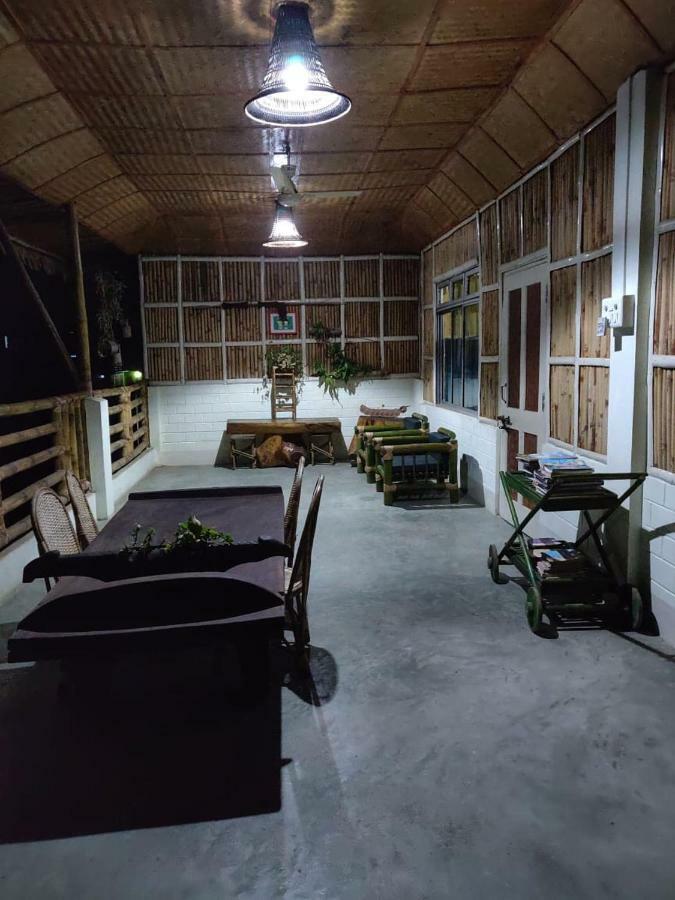 Longchen Homestay Dimāpur Kültér fotó
